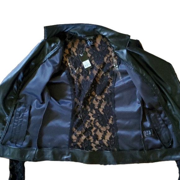 Streetwear Society Black Vegan Leather Lace Zipper Goth Rocker Cropped J… - Picture 10 of 15